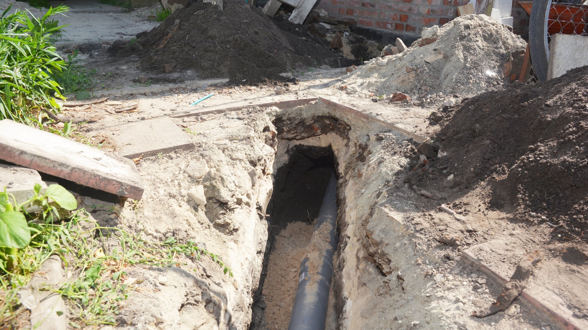 exploring the benefits of trenchless drain repair methods
